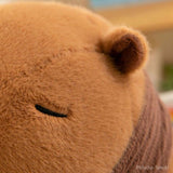 peluche-capybara-oreille