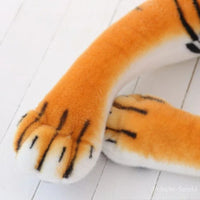 tigre-peluche-patte